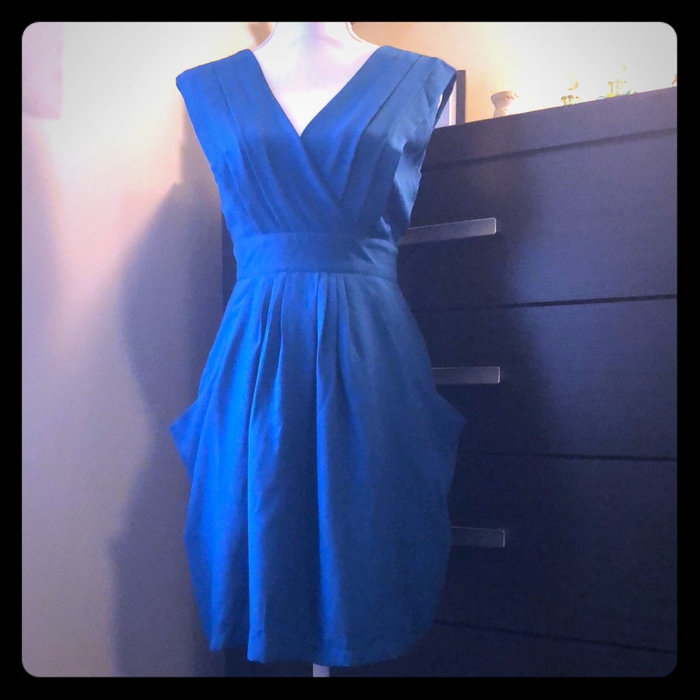 Teal sleeveless dress with pockets!!